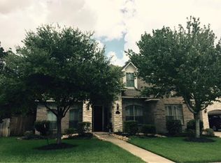 222 Canyon Oak Dr, Lake Jackson, TX 77566