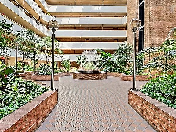 3rd image of 307 S Dithridge St APT 903