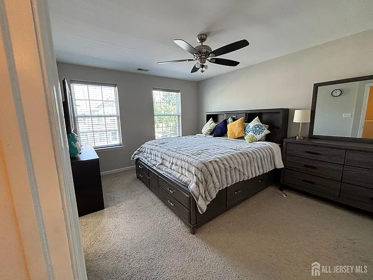 1302 Hights Farm Rd N — Photo 22