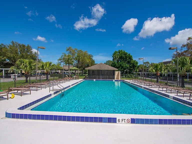 28 Plantation Dr #204 — Photo 38