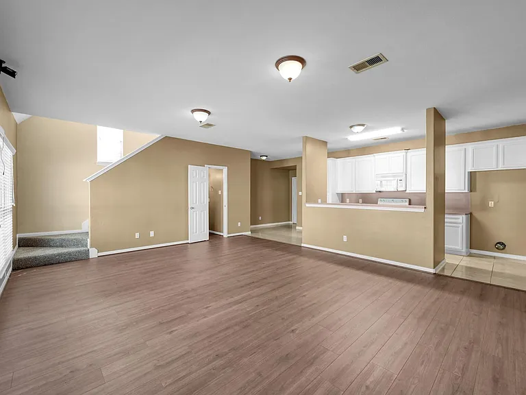 172 Binnacle Ct #A — Photo 10