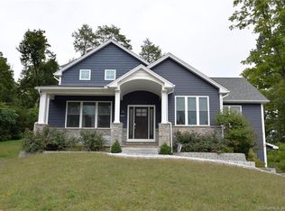 229 Riverside Rd, Sandy Hook, CT 06482