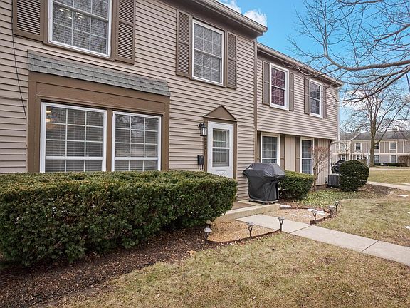2nd image of 1662 Williamsburg Ct APT C