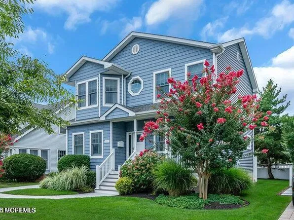 207 Pennsylvania Ave, Spring Lake, NJ 07762