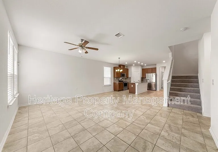 7347 Bluebonnet Bay — Photo 14