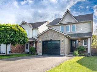 15 Crusoe Pl, Ingersoll, ON N5C4G2