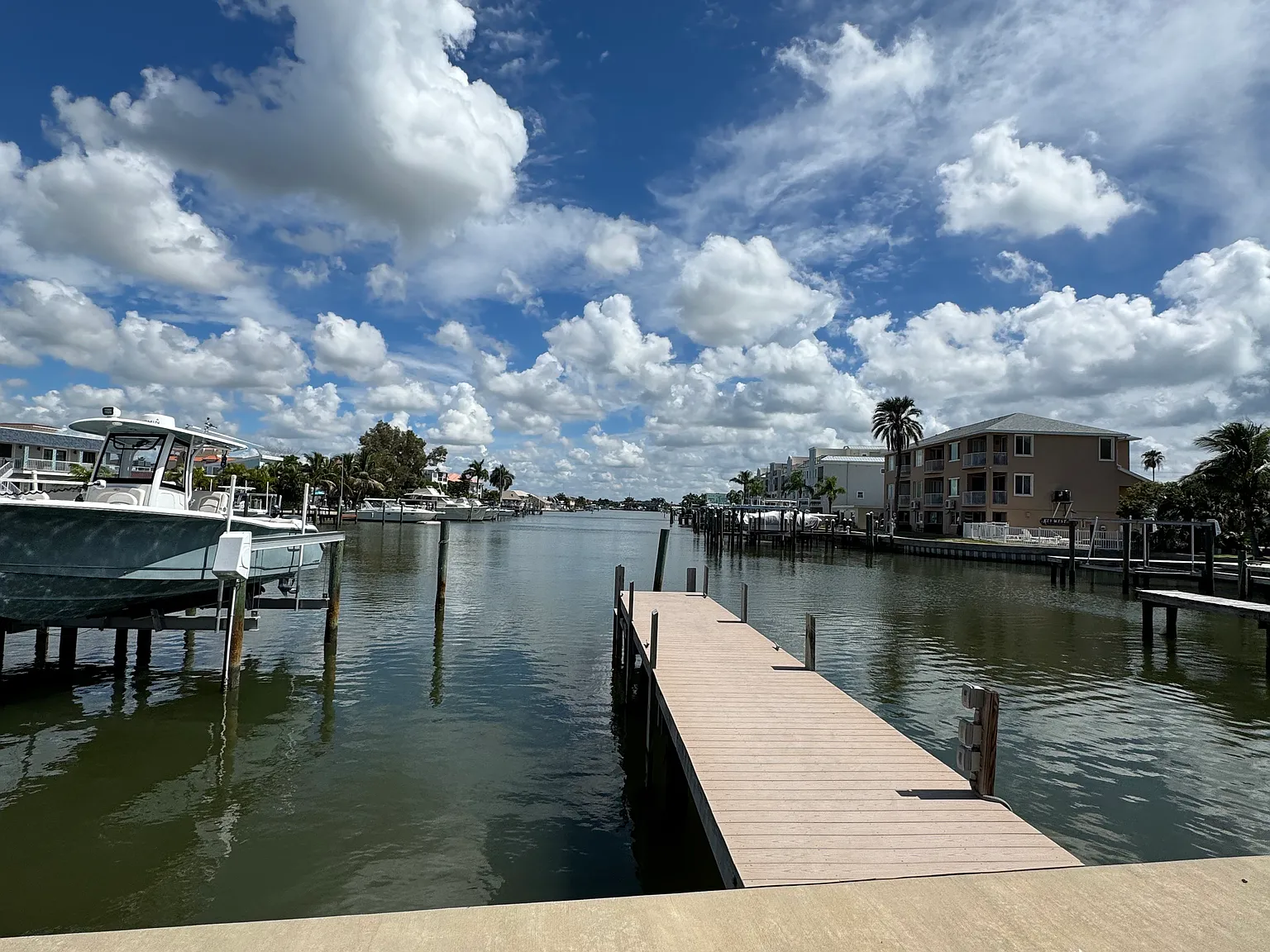 Studio, 350 sqft, $1,550 — Photo 4