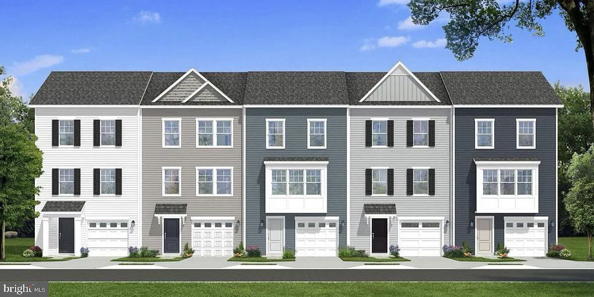 3 bed, 3.5 bath, 1650 sqft, $2,200 — Photo 1