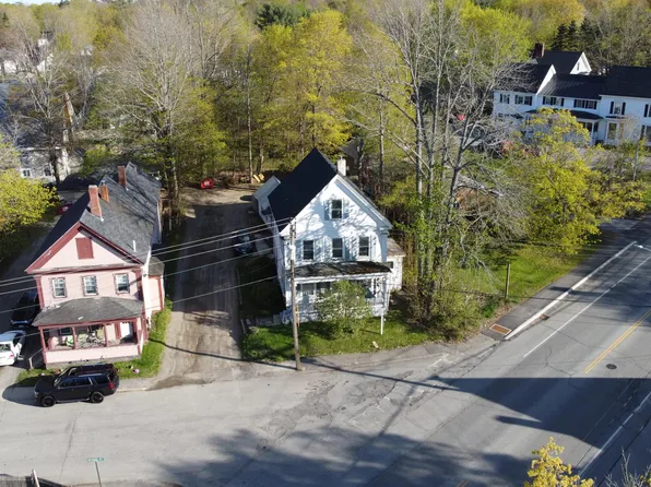 124 School Street, Gardiner, ME 04345