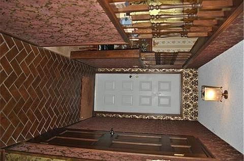 Brick Tiled Entry Way