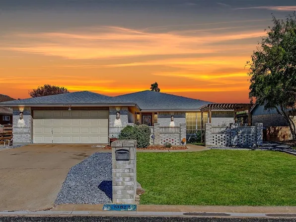 13822 Brigantine Dr, Corpus Christi, TX 78418