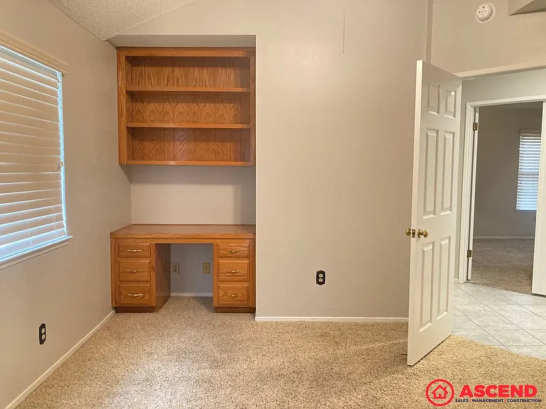 9620 Tumwater Ave — Photo 8