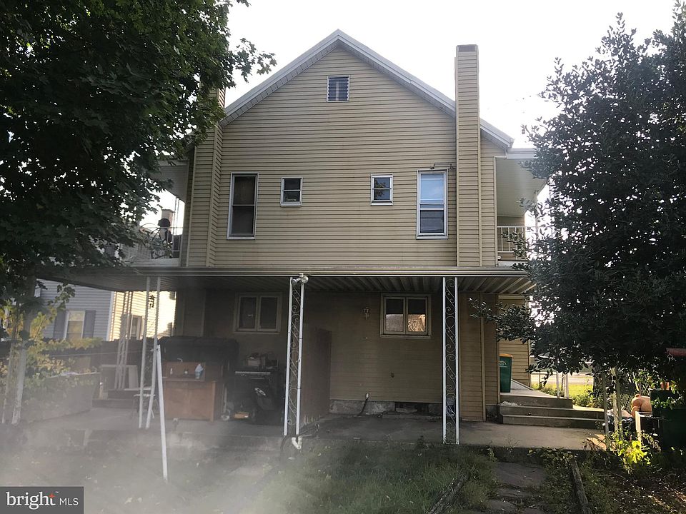 2nd image of 452-452 N Franklin St #454