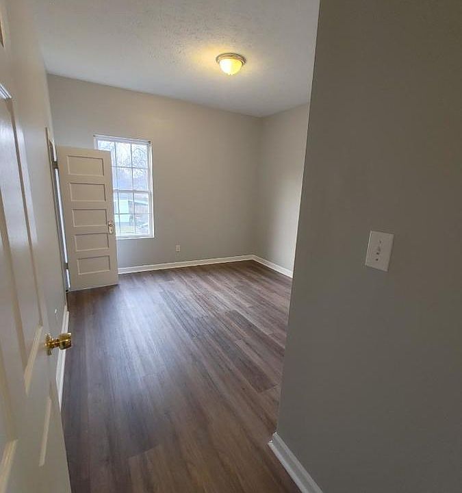 1st image of 127 N 46th St APT 3