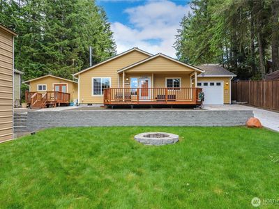 320 E Lakeview Drive, Grapeview, WA, 98546