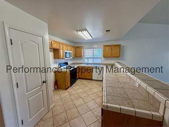 5th image of 4310 Almond Grove Ln