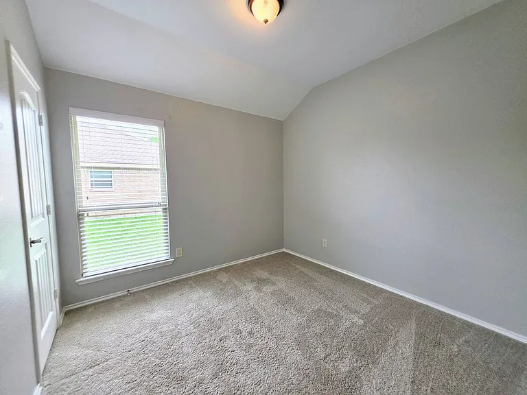 1809 Rodeo Dr — Photo 14