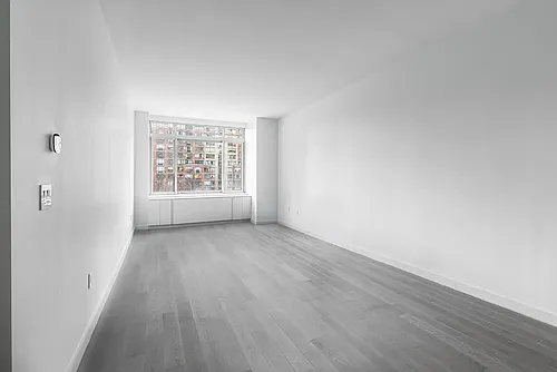 101 W End Ave Photo 1
