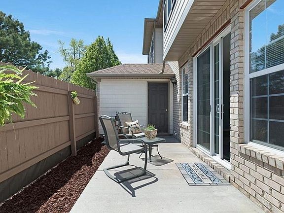 3rd image of 2201 Wessington Dr