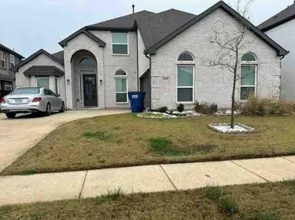 1111 Alaska Dr, Forney, TX 75126