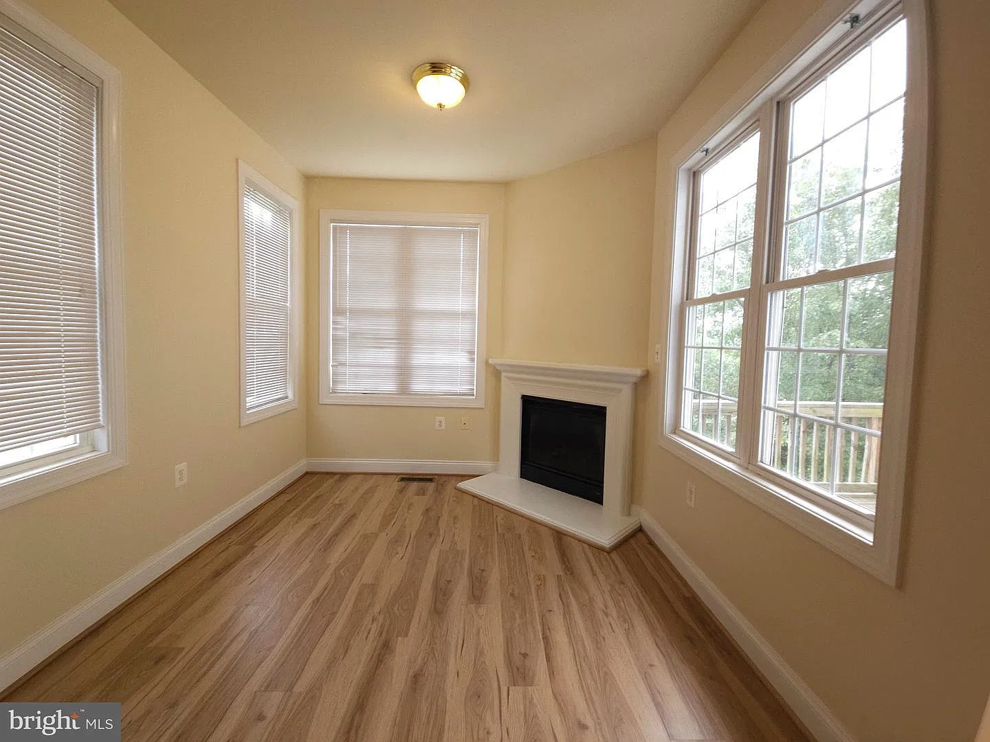 3 bed, 2614 sqft, $2,350 — Photo 4