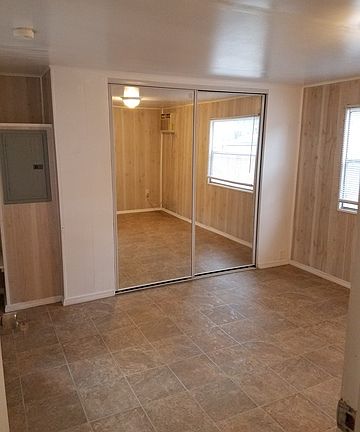 5th image of 7502 Jamie Wynell Cir