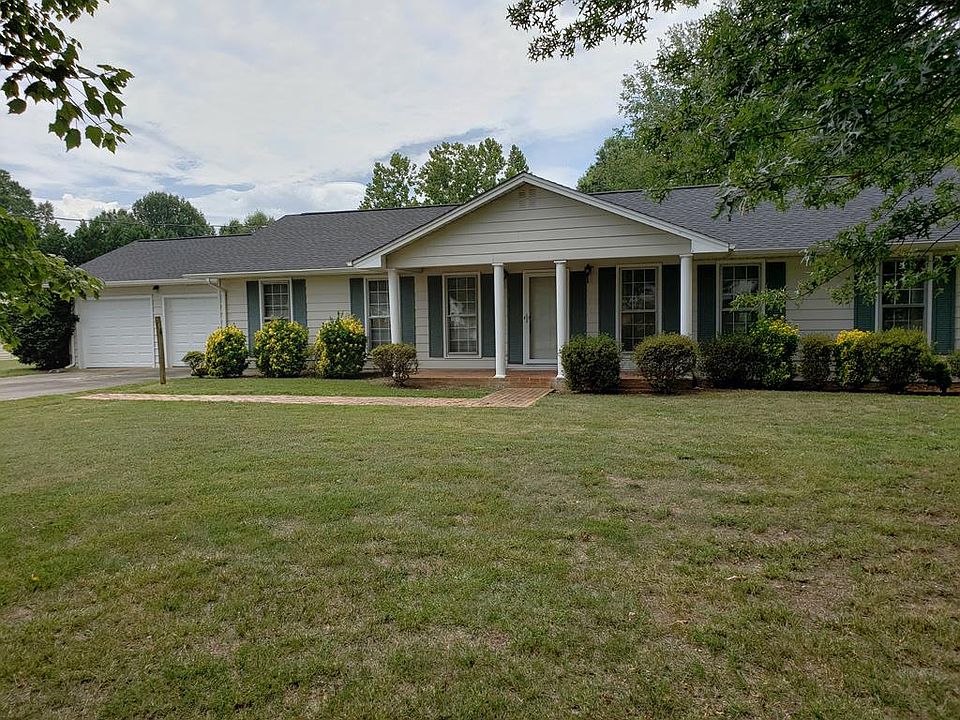 1st image of 2875 Blairmont Dr