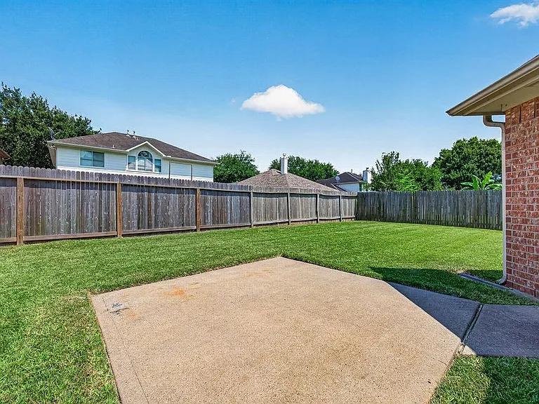 11814 Copperas Creek Dr — Photo 35