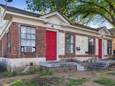 112 W 8th St, Dallas, TX, 75208
