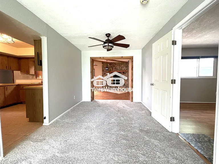 802 Embassy Rd — Photo 11