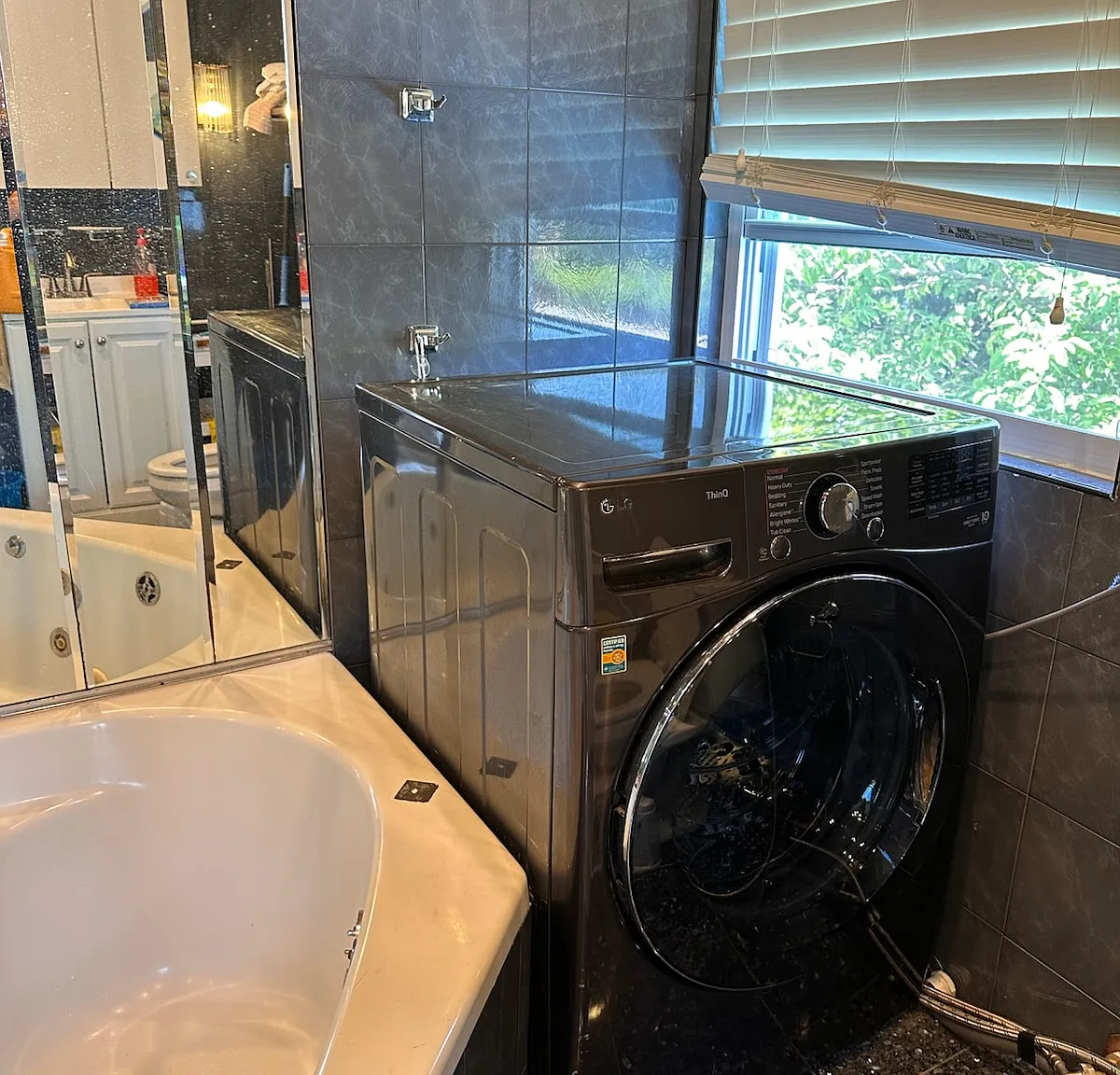 5 bed, $4,400 — Photo 4