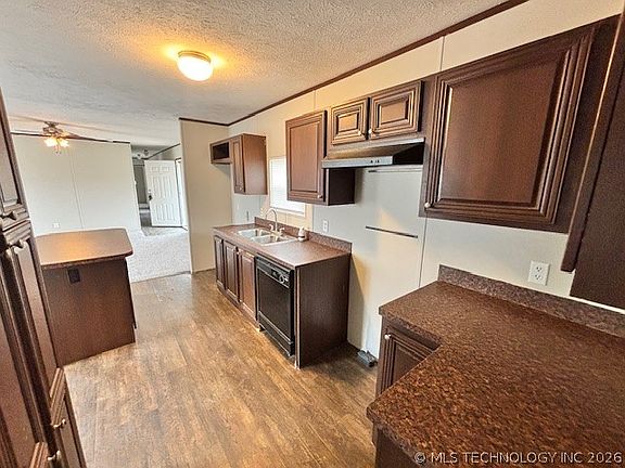 5th image of 426867 E 1090th Rd