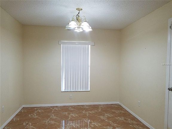 3rd image of 2535 Queen St S