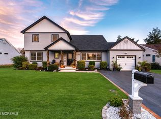 107 Fernwood Ln, Forked River, NJ 08731