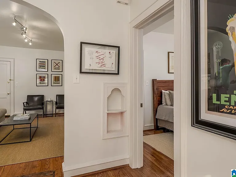 2242 Arlington Ave S #9 — Photo 15