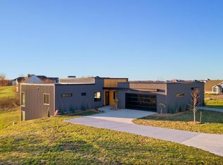 N2051 Bahr Rd, Onalaska, WI 54601