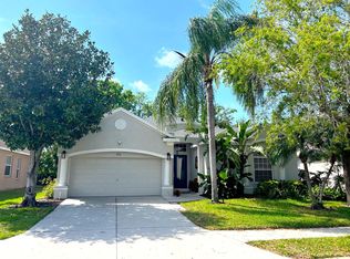412 36th St NE, Bradenton, FL 34208
