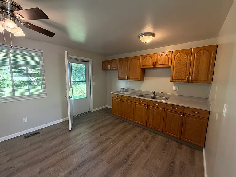 7280 Cedar Knolls Dr — Photo 3