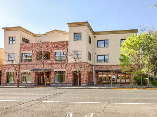 180 Lithia Way Suite 208, Ashland, OR 97520