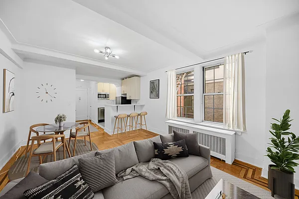 Rented by Vector New York, LLC | media 14