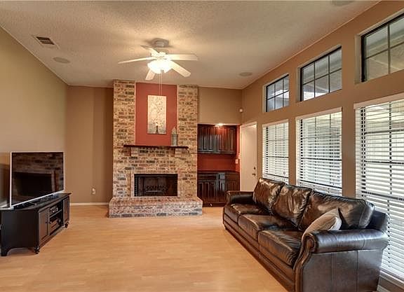 5th image of 2814 Dukeswood Dr