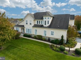 43 Old Barn Dr, West Chester, PA 19382