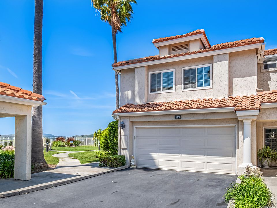 Ocean view corner unit