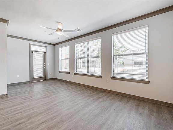 5th image of 13351 Cityscape Ave #7208