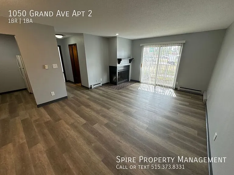 1050 Grand Ave #2 — Photo 2