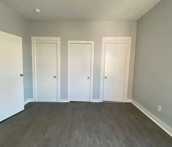 138 Hawthorne Ave #4R — Photo 6