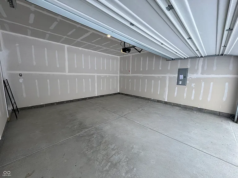 2945 Grand Ridge Dr — Photo 23
