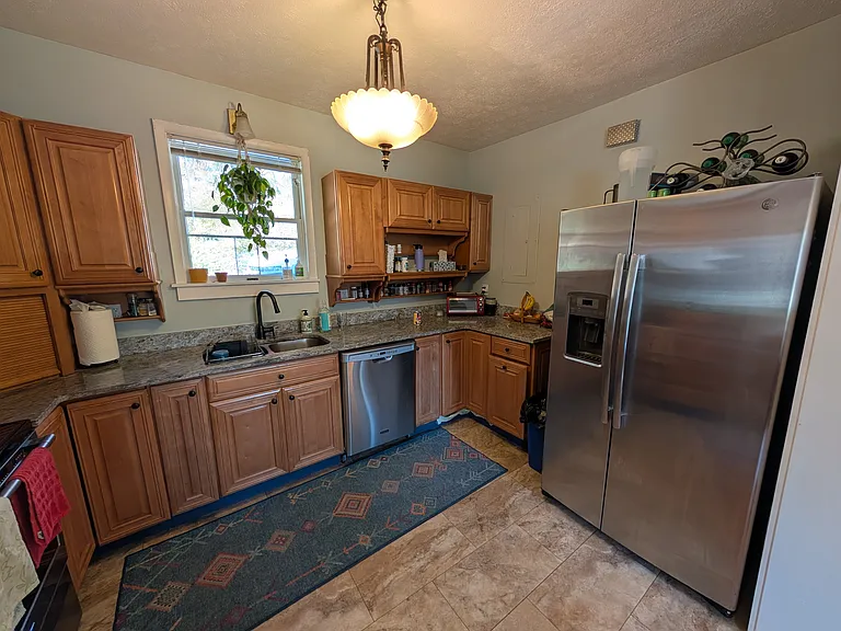 115 Lake Dr — Photo 8