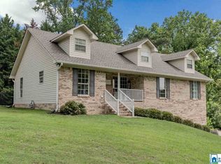 566 Altadena Dr, Gardendale, AL 35071