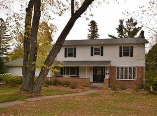 2530 E 7th St, Duluth, MN 55812